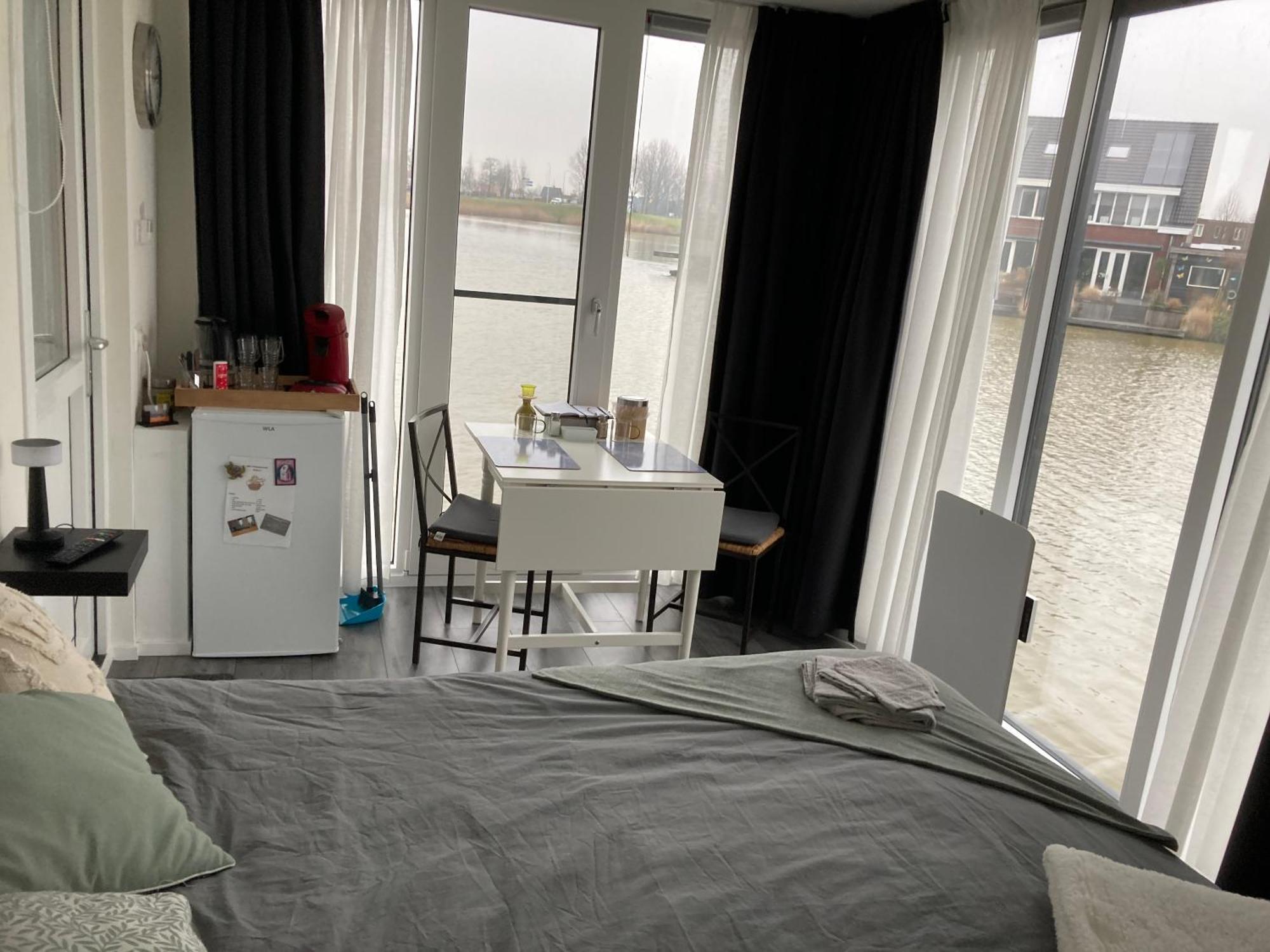 Bed & Breakfast 'T Westergouwertje Гауда Экстерьер фото